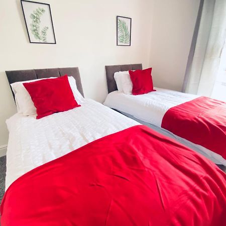 3 Bed Anfield House Close To Lfc Villa Liverpool Exteriör bild