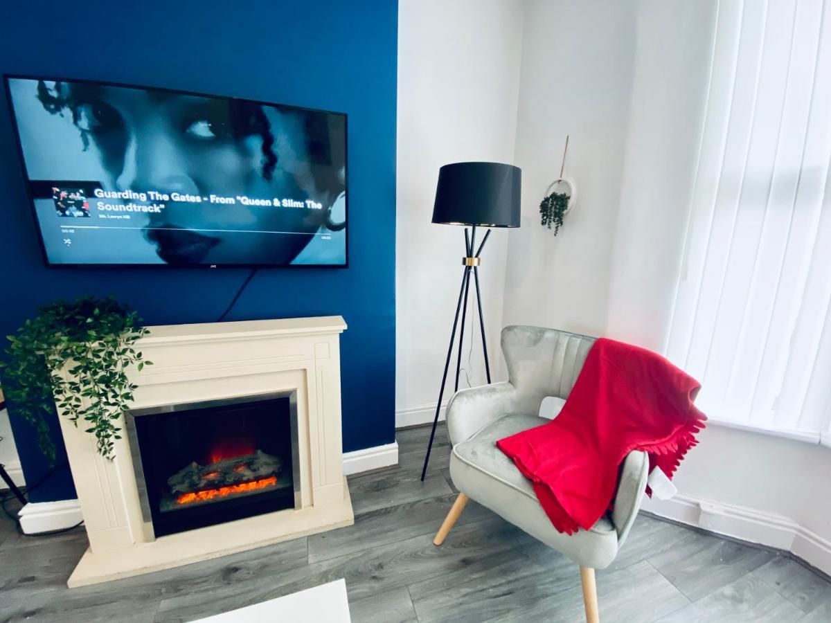 3 Bed Anfield House Close To Lfc Villa Liverpool Exteriör bild