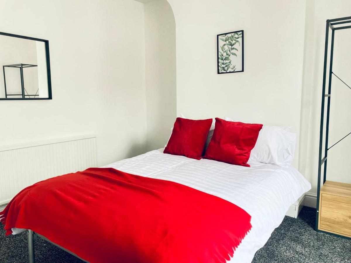3 Bed Anfield House Close To Lfc Villa Liverpool Exteriör bild